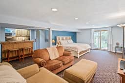 The Arvada Jetted Oasis