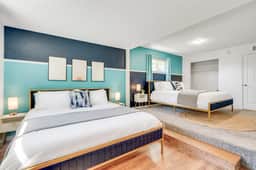 The Denver ColorHaus – Vibrant Urban Stay
