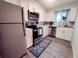 The Lakewood Escape | Furnished 1BR Getaway