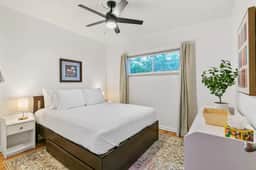 Work n' Play @ Your Comfy Urban Englewood Retreat!
