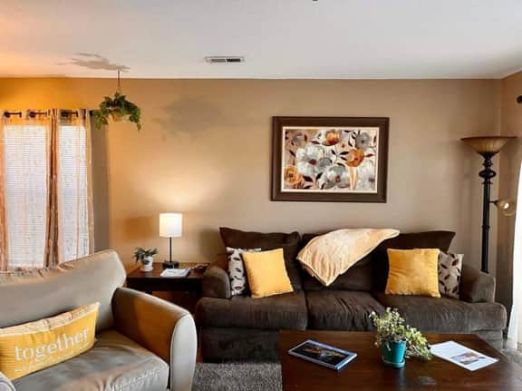 Charming Branson Getaway Near Attractions