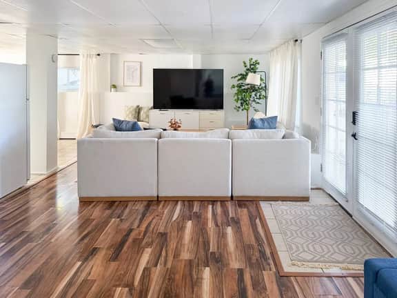 Colorado Charm | Near Denver & Bear Creek Park