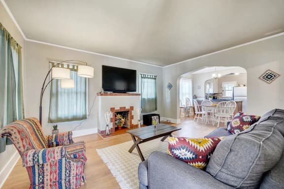 Golden Luxe Bungalow | Walk to Downtown & Parks